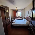 Smaragdi Luxury *