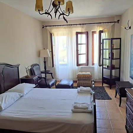 Smaragdi Luxury Apartment Skala Sotiros